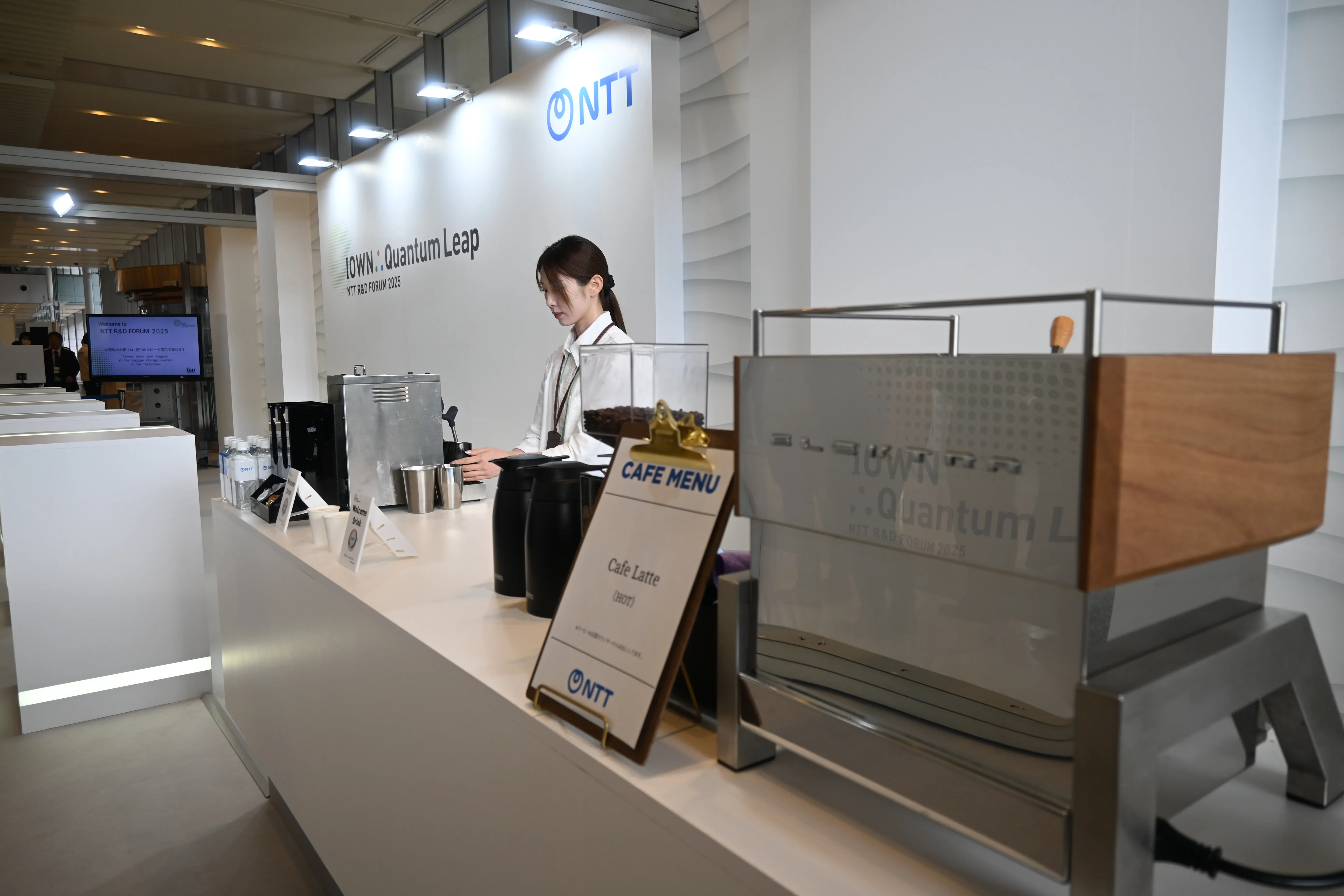 NTT R&D Forum 2025の出張バリスタサービス 写真8