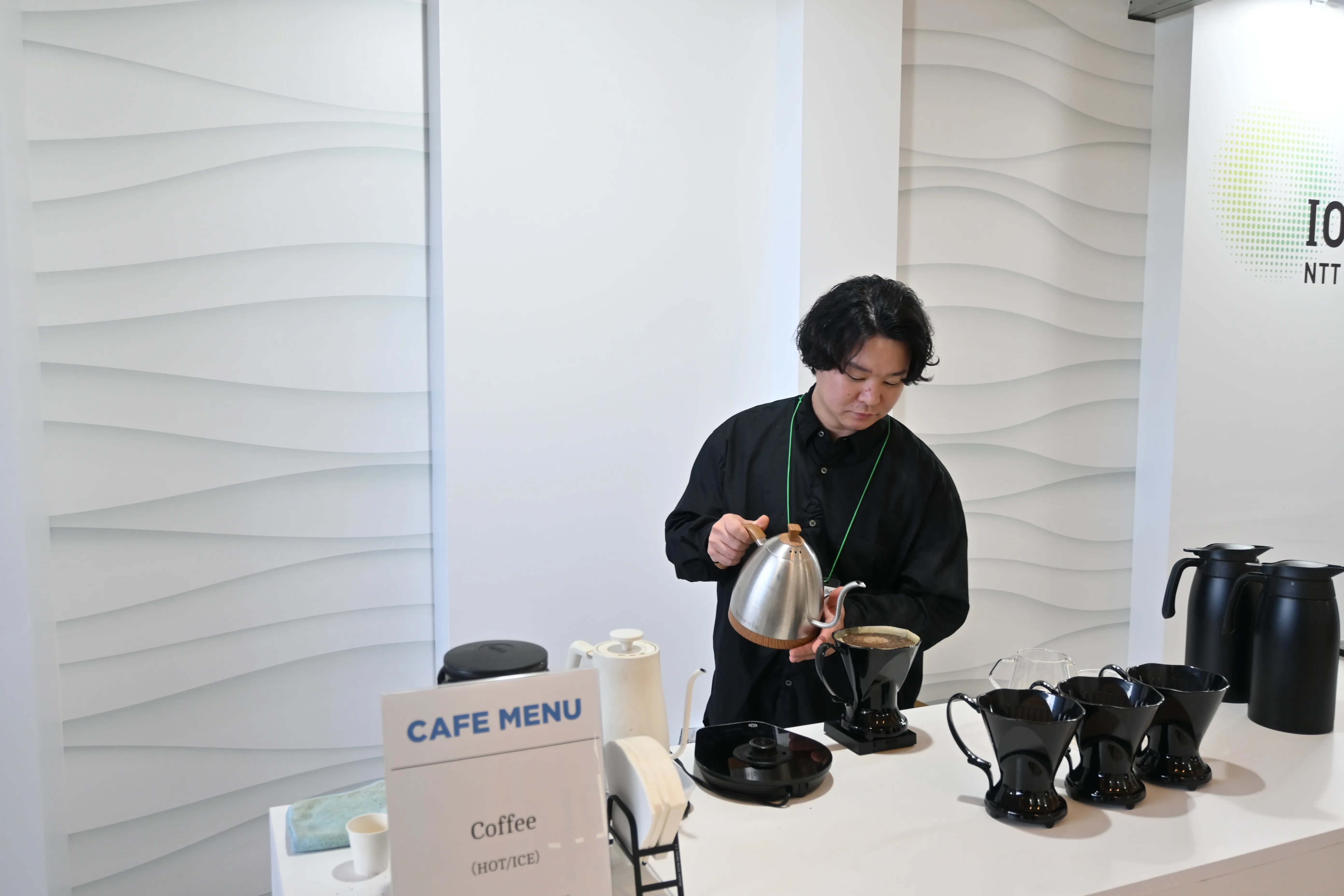 NTT R&D Forum 2025の出張バリスタサービス 写真5