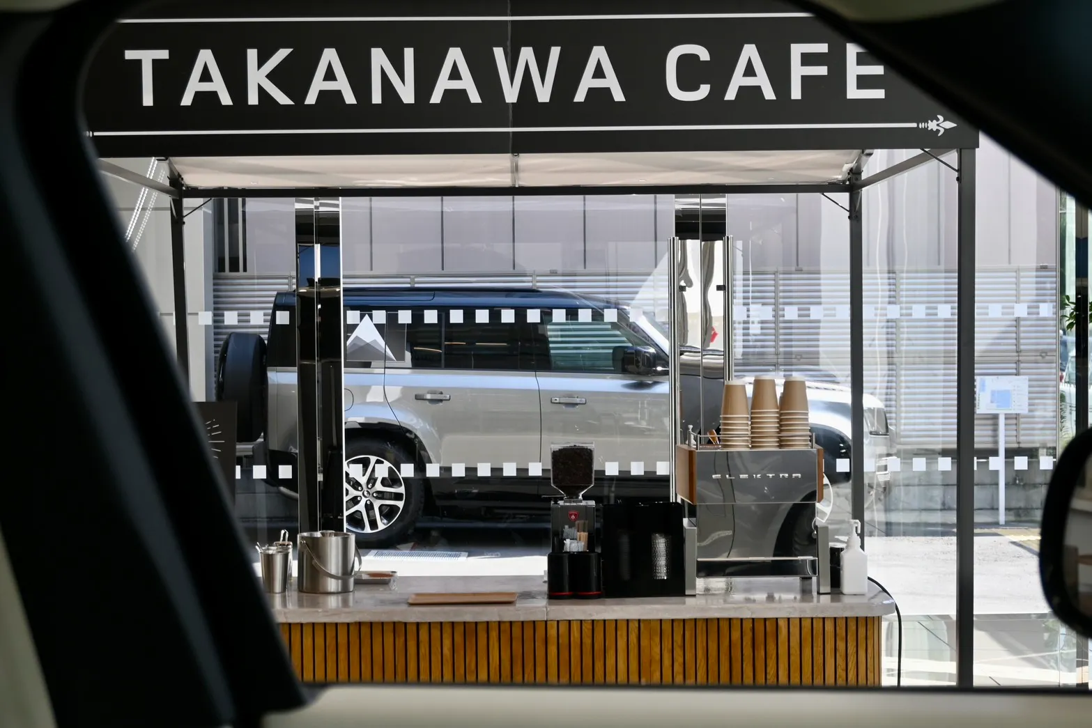 高輪カフェ Land Rover